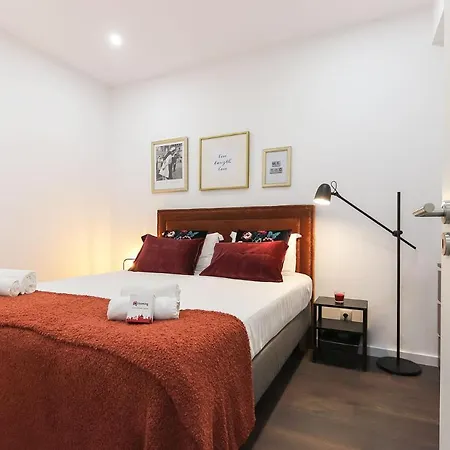 Benfica Iii By Homing