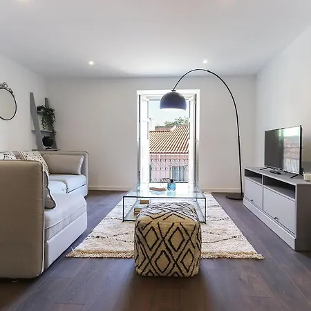 Apartment Benfica Iii By Homing