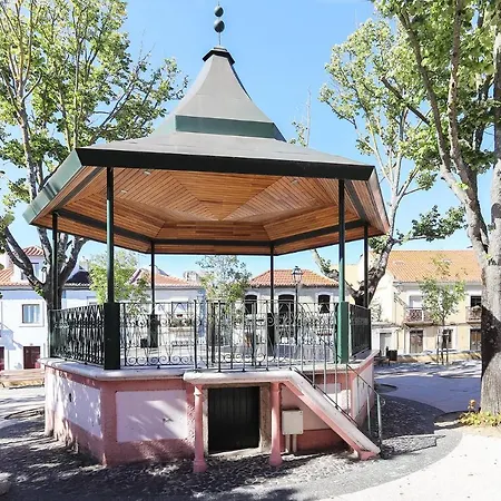 Benfica Iii By Homing * Lisbon