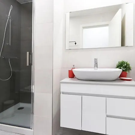 Benfica Iii By Homing Lisboa